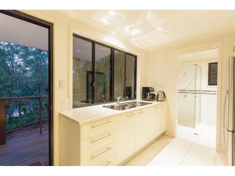 1 Arkana Drive, Noosa Heads QLD 4567