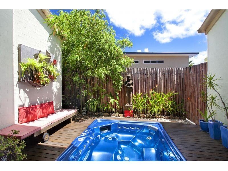 40 Stormbird Drive, Noosa Heads QLD 4567