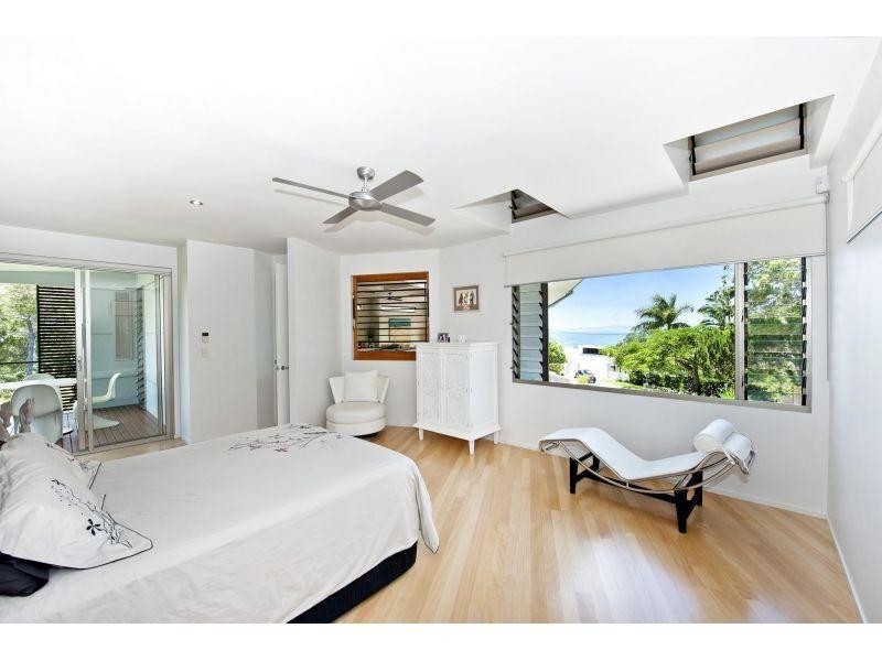 16 Angler Street, Noosa Heads QLD 4567