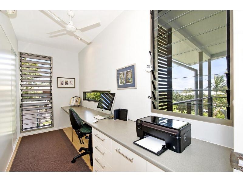 16 Angler Street, Noosa Heads QLD 4567