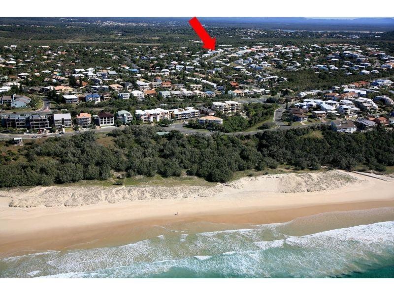 19 Southern Cross Parade, Sunrise Beach QLD 4567