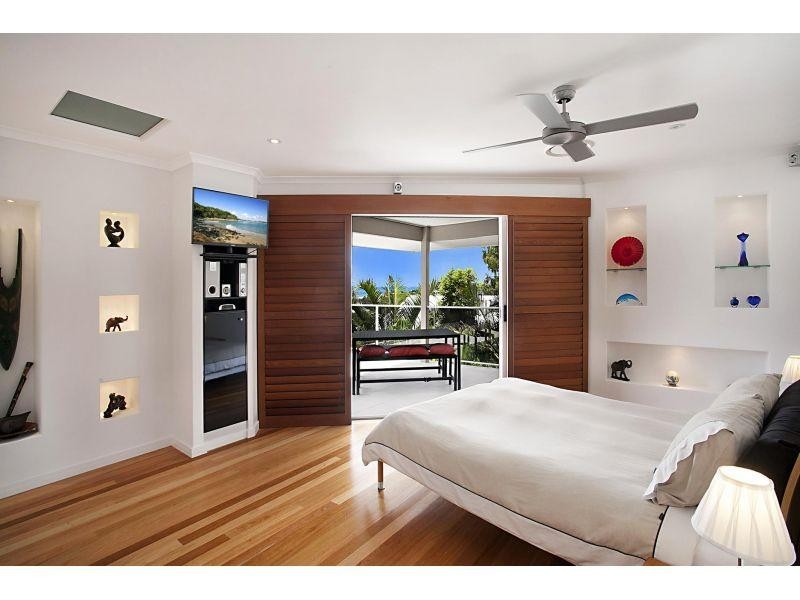 8 Constellation Close, Sunrise Beach QLD 4567