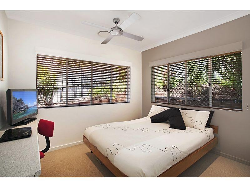 8 Constellation Close, Sunrise Beach QLD 4567