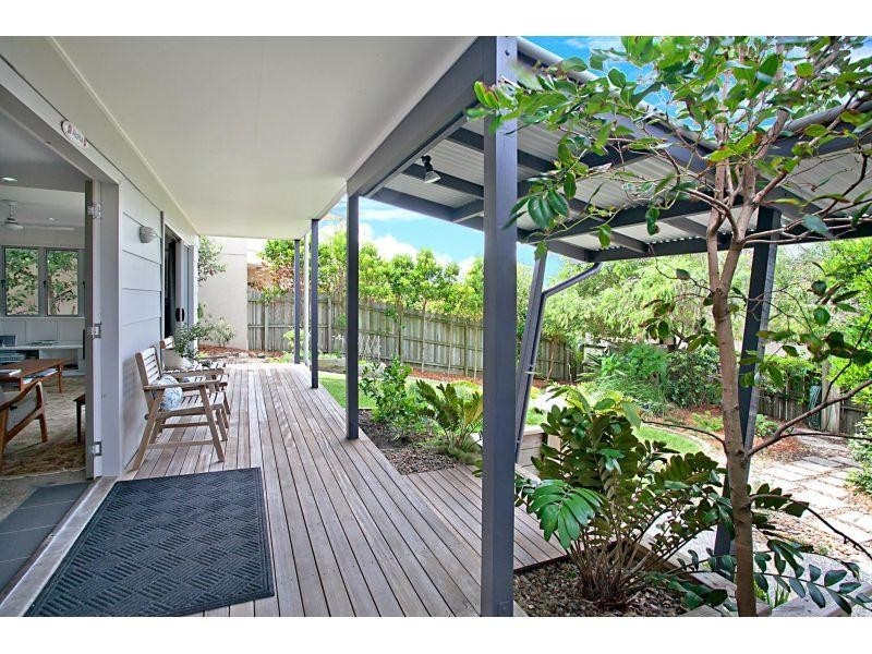 52 Tristania Drive, Marcus Beach QLD 4573