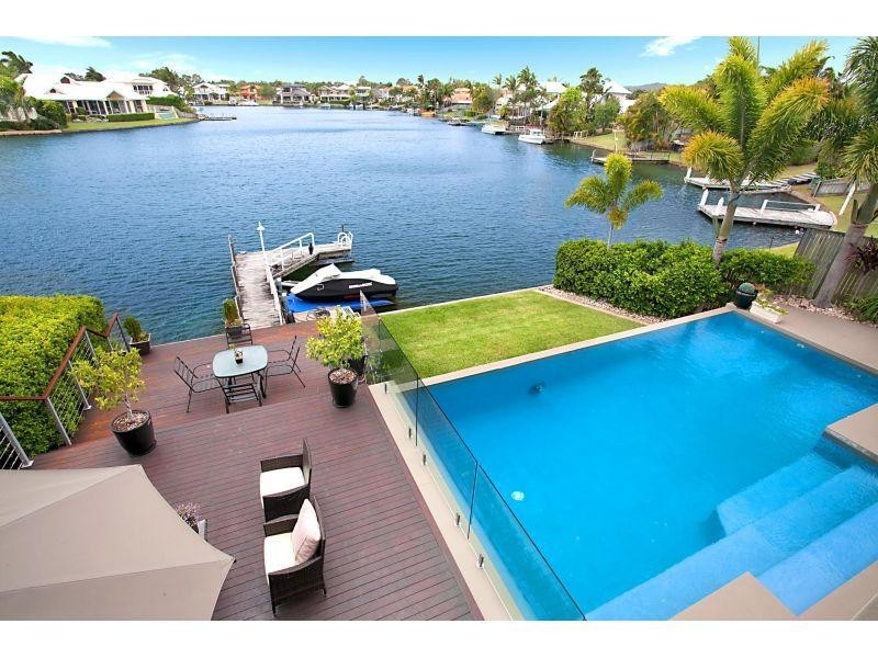 10 Topsails Place, Noosa Waters QLD 4566