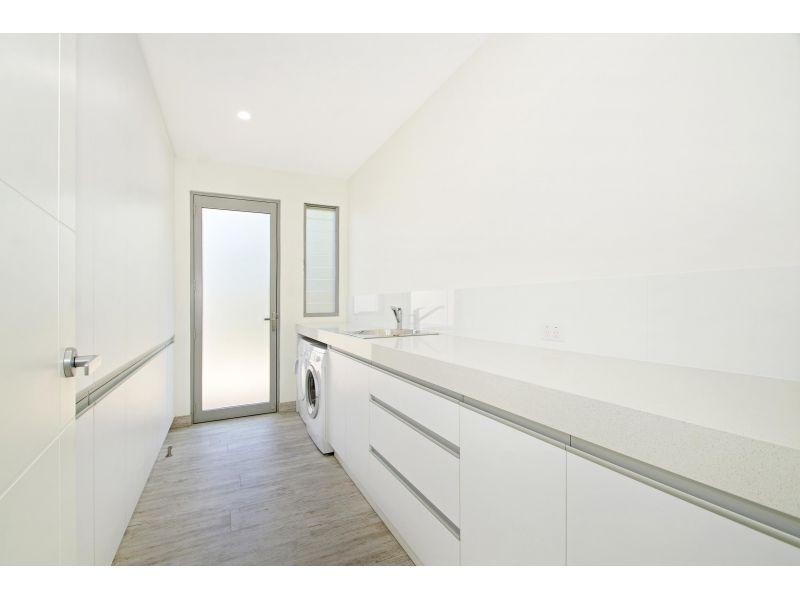 16 Grosvenor Terrace, Noosa Heads QLD 4567