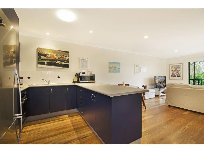 1/4 Advance Place, Sunrise Beach QLD 4567