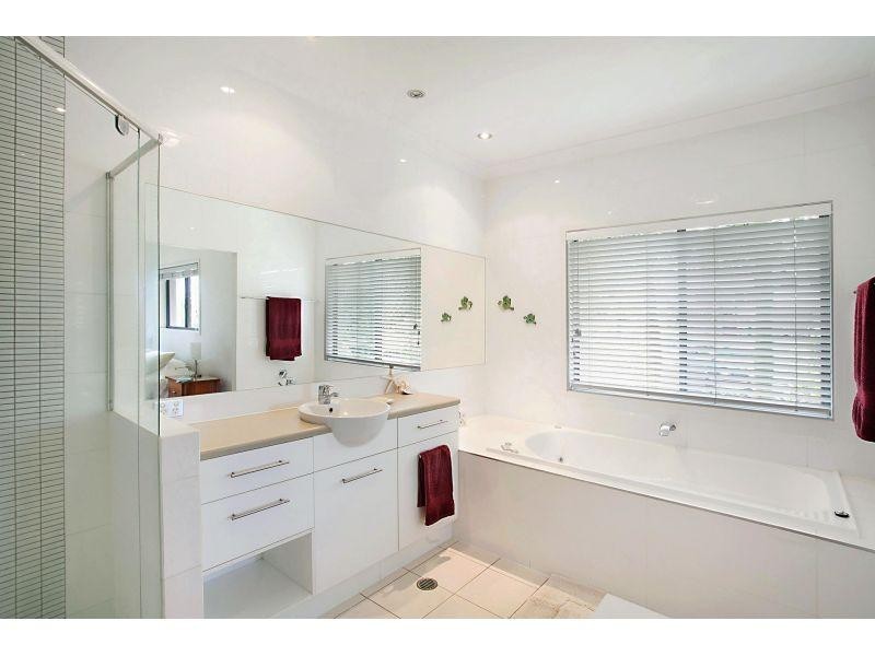 2 Waratah Close, Tewantin QLD 4565