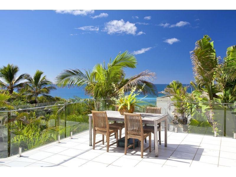 2/11 Belmore Terrace, Sunshine Beach QLD 4567