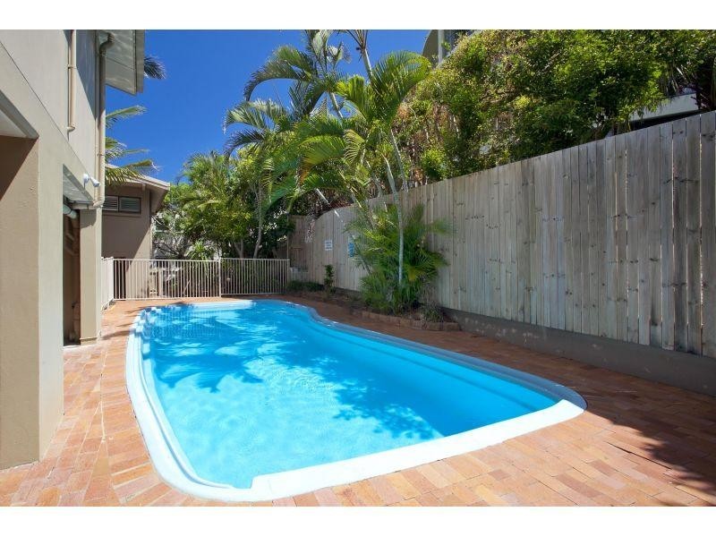 2/11 Belmore Terrace, Sunshine Beach QLD 4567