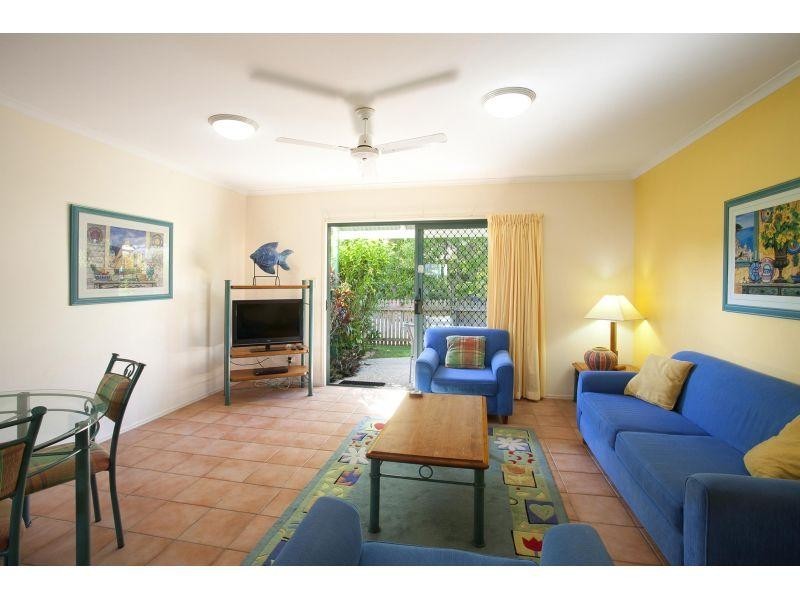 4/15 The Cockleshell, Noosaville QLD 4566