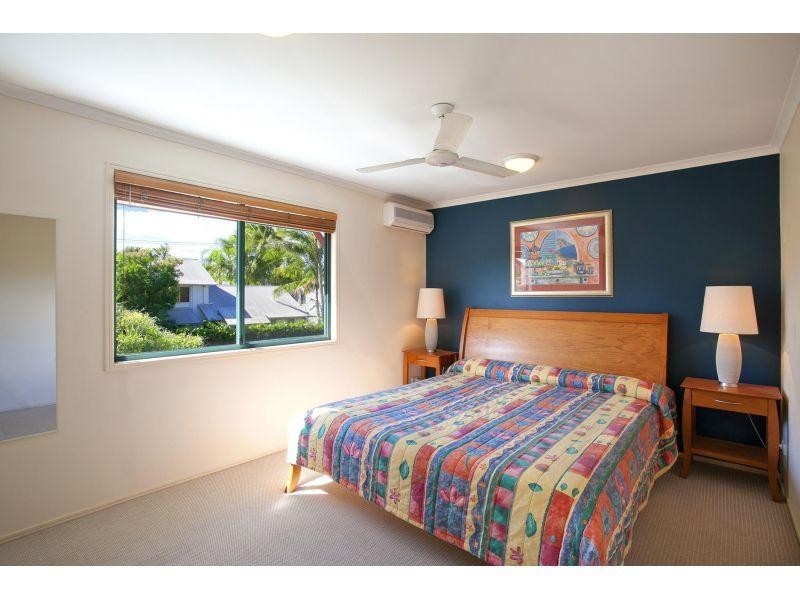 4/15 The Cockleshell, Noosaville QLD 4566