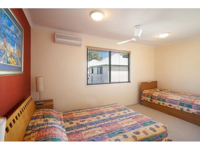 4/15 The Cockleshell, Noosaville QLD 4566