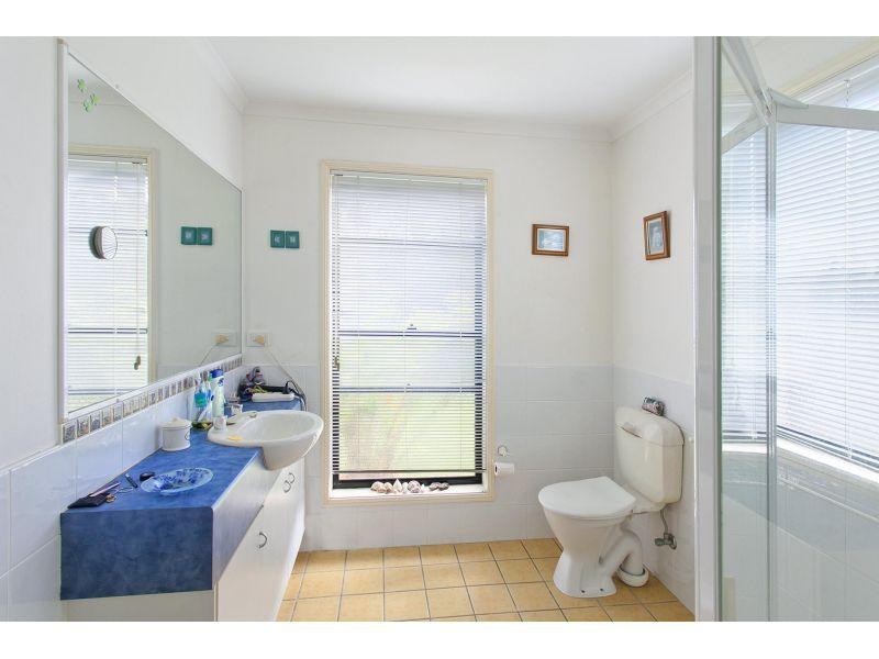 17 Shipyard Circuit, Noosa Waters QLD 4566