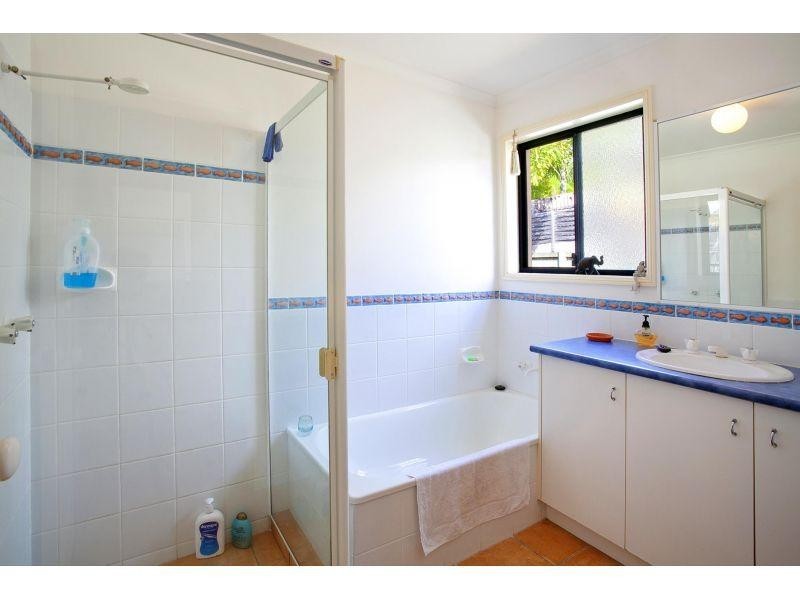 17 Shipyard Circuit, Noosa Waters QLD 4566