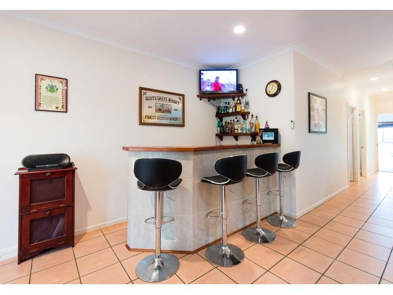 25 Leslie Drive, Noosa Heads QLD 4567