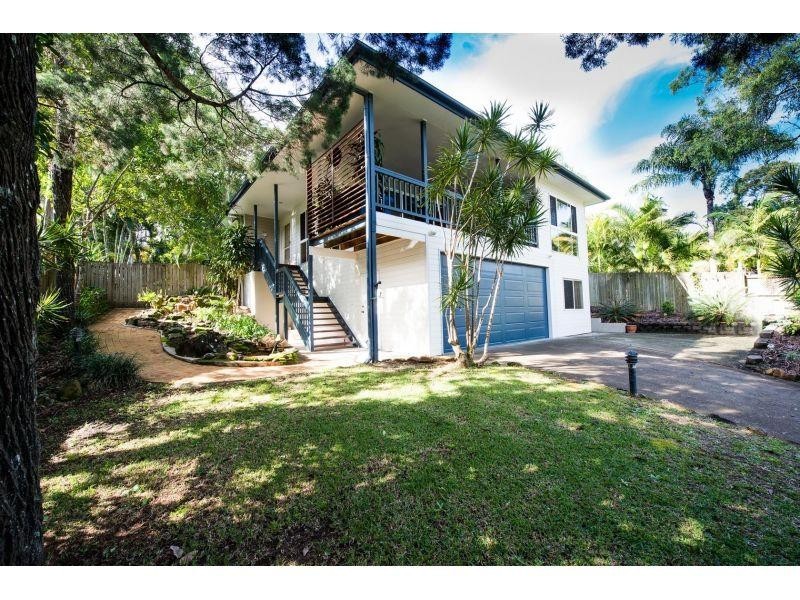 25 Leslie Drive, Noosa Heads QLD 4567