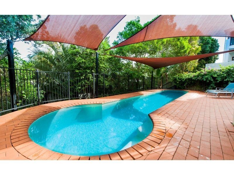 15 Captains Court, Sunrise Beach QLD 4567