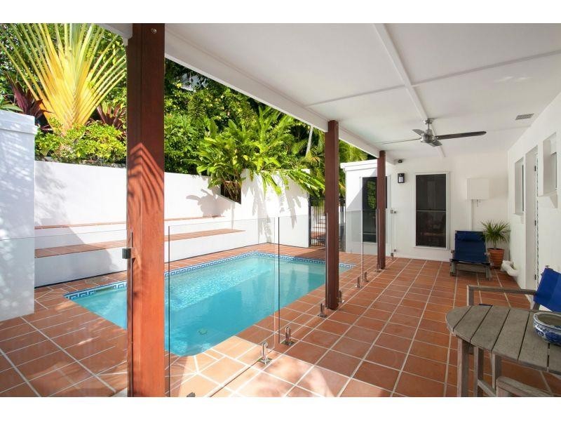 10 Warana Street, Noosa Heads QLD 4567