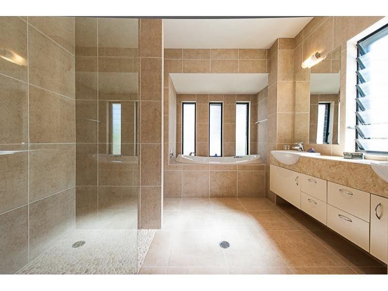 523/61 Noosa Springs Drive, Noosa Springs QLD 4567