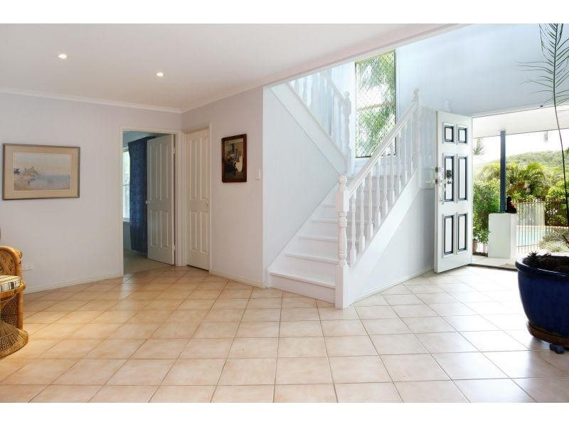 14 Antipodes Close, Castaways Beach QLD 4567