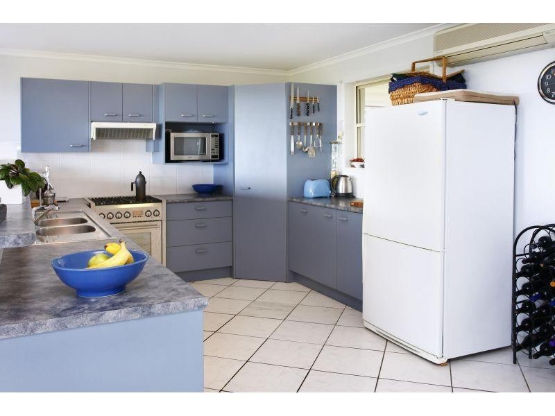 14 Antipodes Close, Castaways Beach QLD 4567