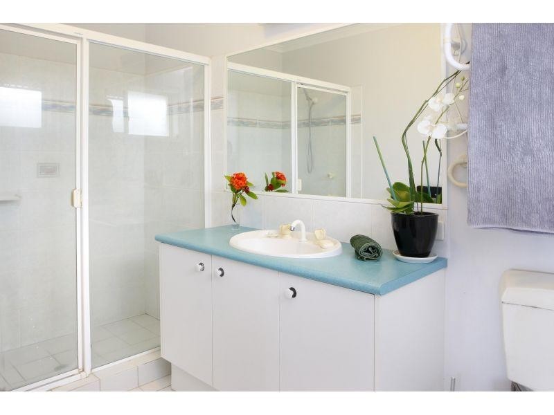 14 Antipodes Close, Castaways Beach QLD 4567