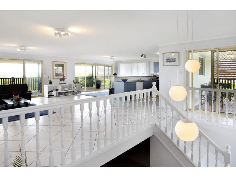 14 Antipodes Close, Castaways Beach QLD 4567