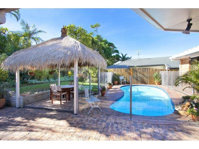 14 Delorme Street, Noosa Heads QLD 4567