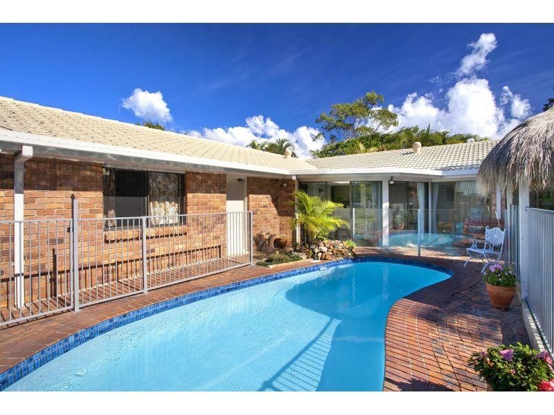 14 Delorme Street, Noosa Heads QLD 4567