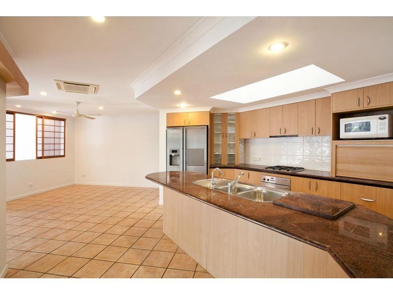 122 Shorehaven Drive, Noosa Waters QLD 4566
