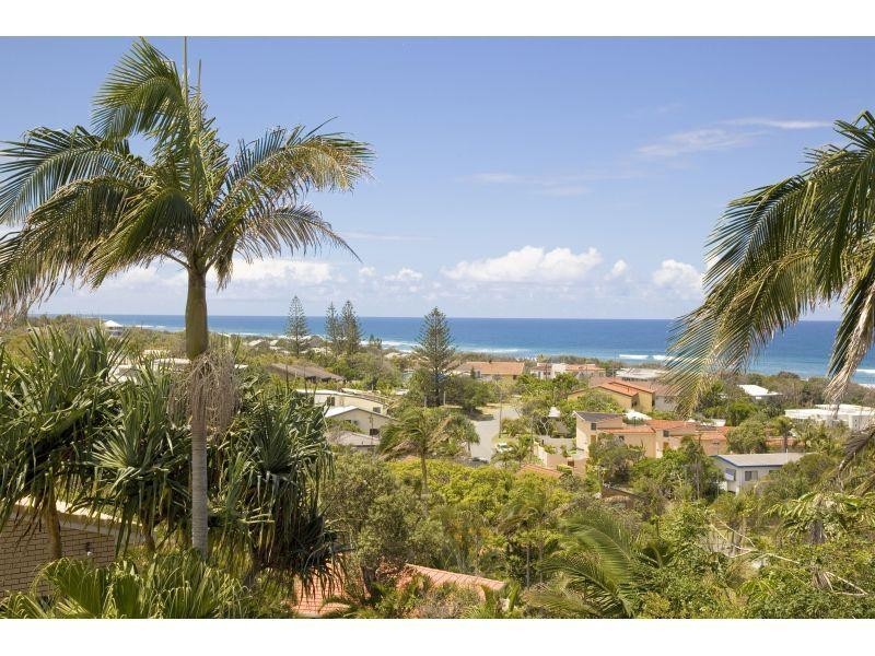 352 David Low Way, Peregian Beach QLD 4573