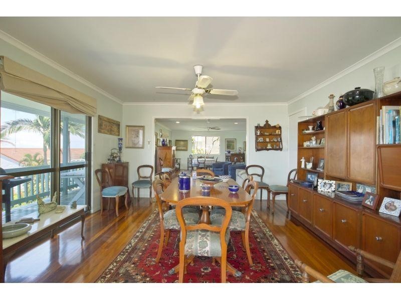 352 David Low Way, Peregian Beach QLD 4573