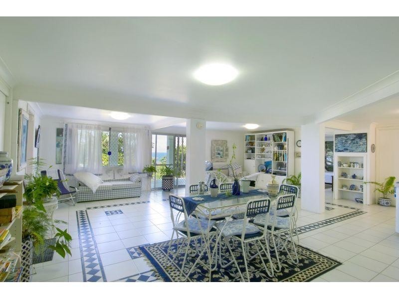 352 David Low Way, Peregian Beach QLD 4573