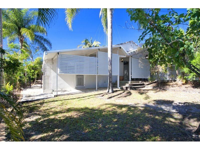 38 Allambi Terrace, Noosa Heads QLD 4567