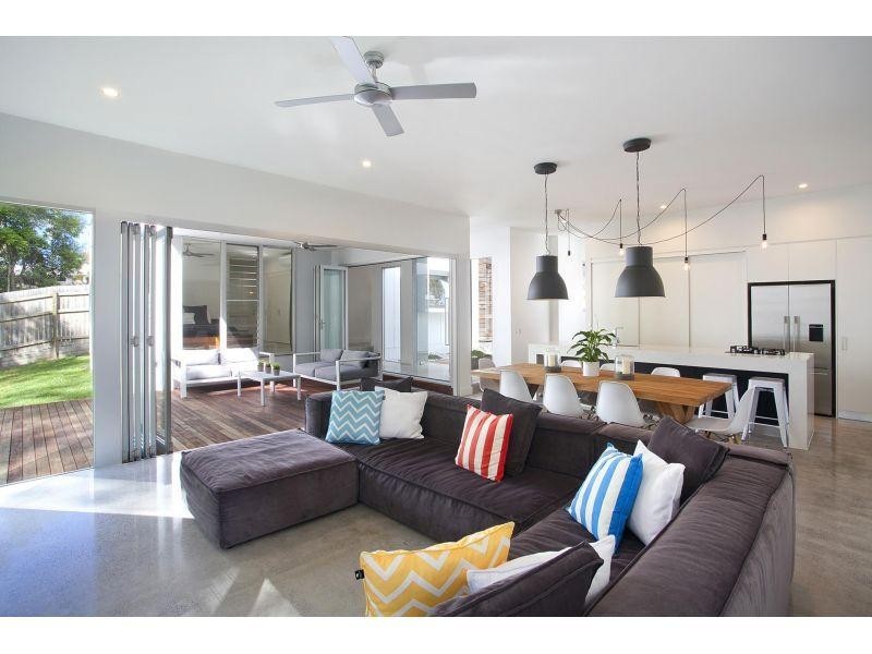 18 Jacksonia Place, Noosaville QLD 4566