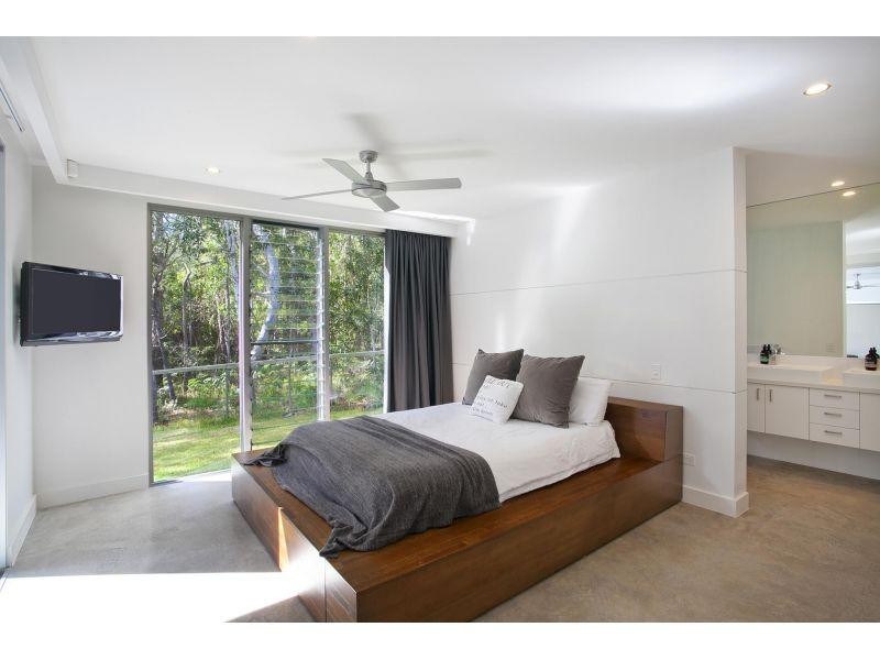 18 Jacksonia Place, Noosaville QLD 4566