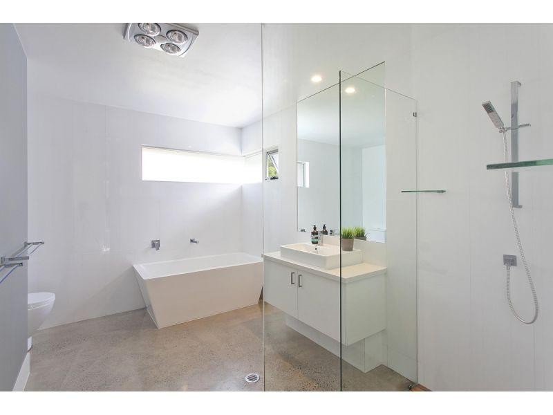 18 Jacksonia Place, Noosaville QLD 4566