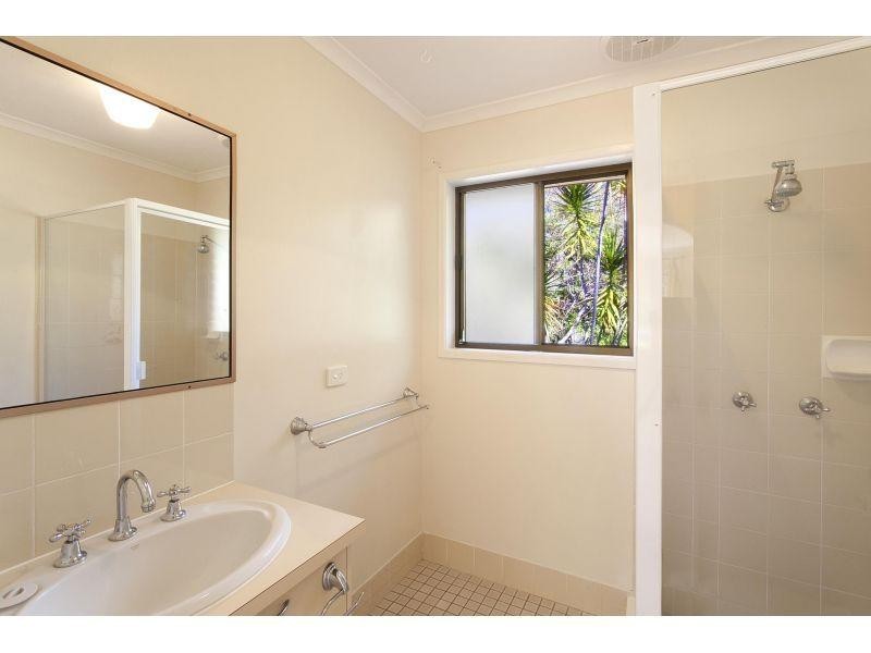 16 Wantima Street, Noosa Heads QLD 4567