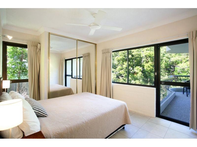 1/70 Upper Hastings Street, Little Cove QLD 4567