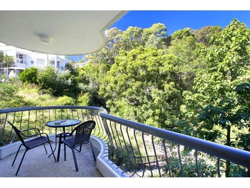 1/70 Upper Hastings Street, Little Cove QLD 4567