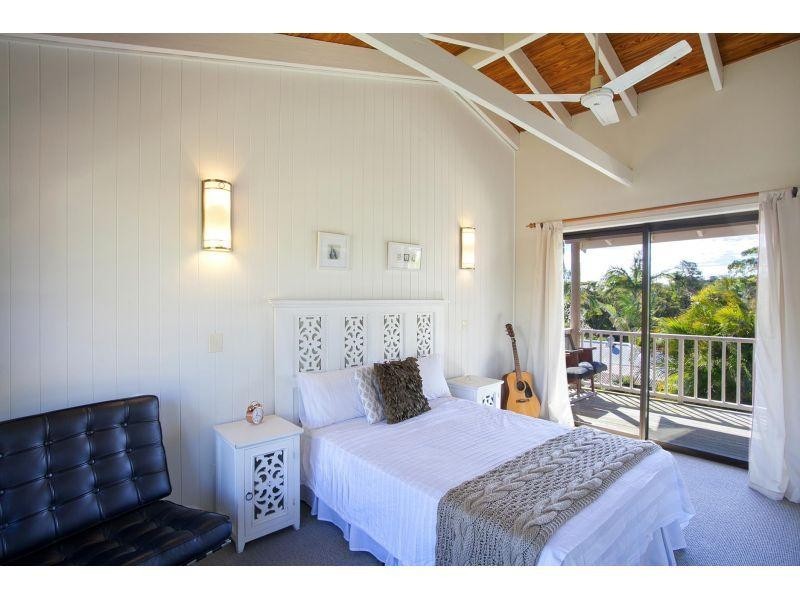 18 Toulambi Street, Noosa Heads QLD 4567