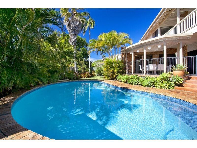 18 Toulambi Street, Noosa Heads QLD 4567