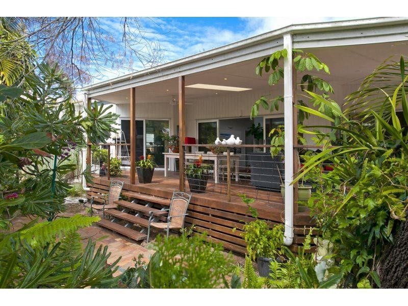 2 Kiata Court, Noosa Heads QLD 4567