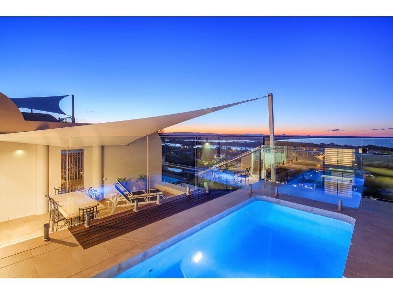 34/2 Noosa Drive, Noosa Heads QLD 4567