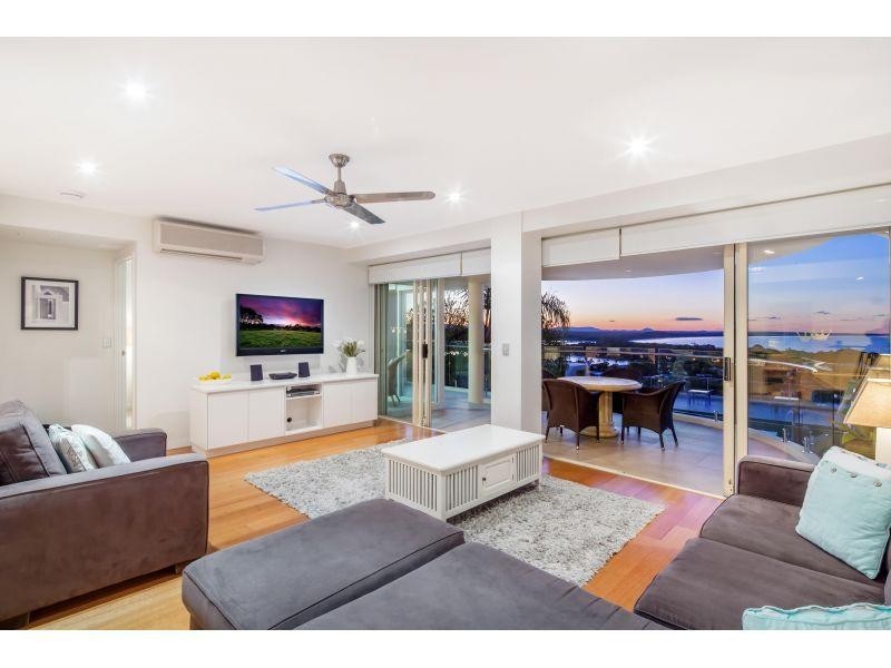 34/2 Noosa Drive, Noosa Heads QLD 4567