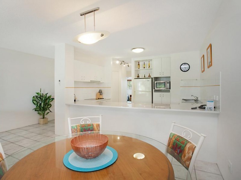 8/225 Gympie Terrace, Noosaville QLD 4566