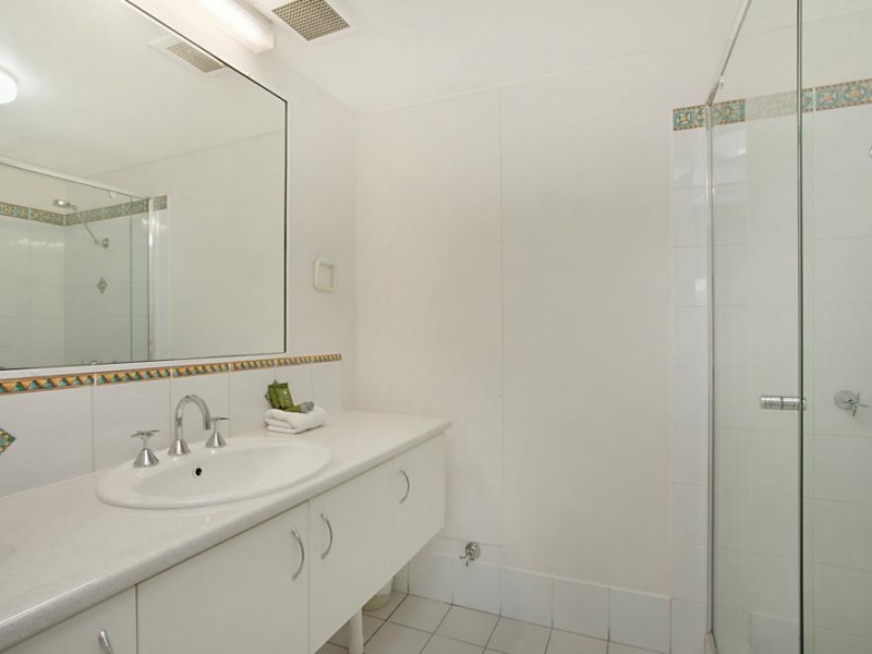 8/225 Gympie Terrace, Noosaville QLD 4566