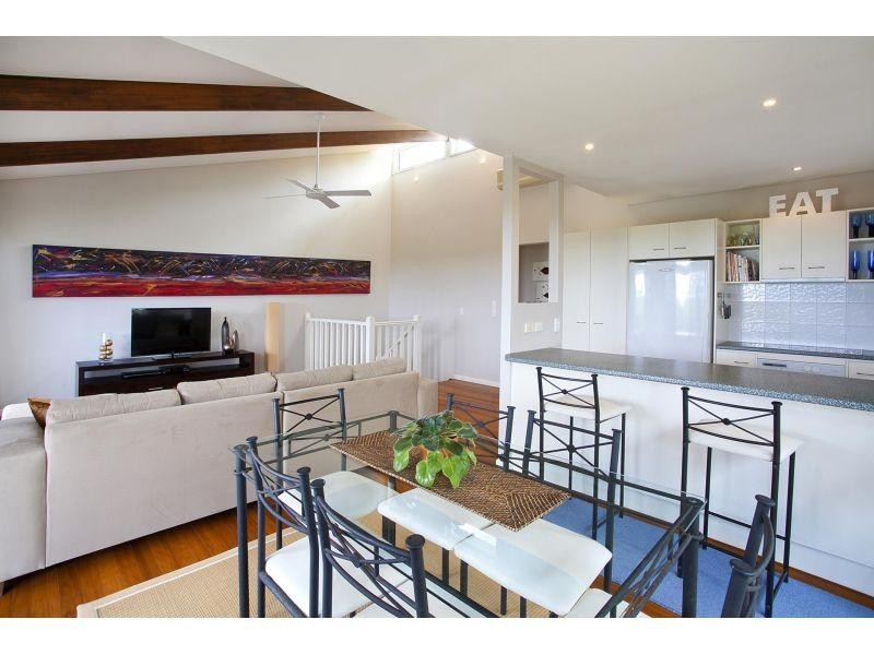 2/14 Nebula Street, Sunshine Beach QLD 4567