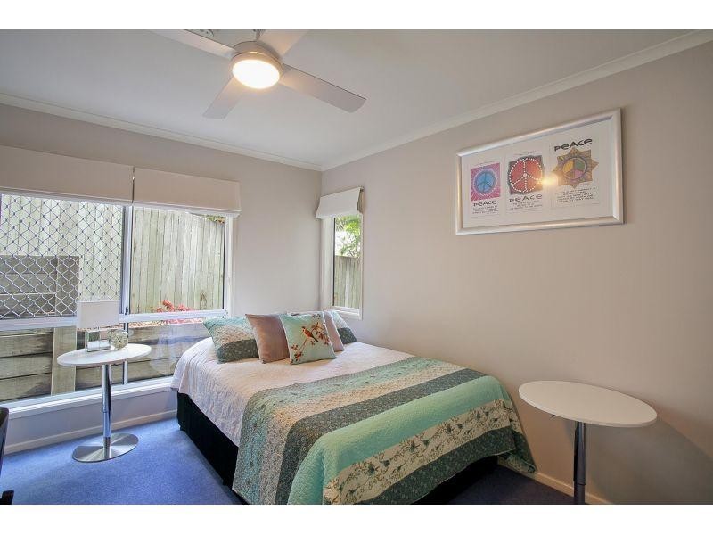 2/14 Nebula Street, Sunshine Beach QLD 4567